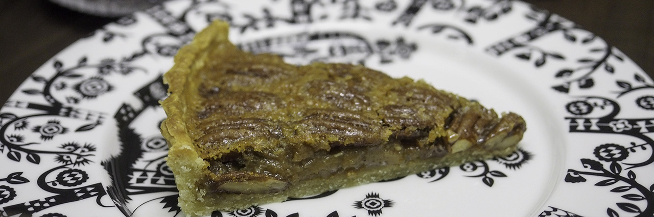 pekaanipähkinä piirakka piiras resepti vaahterasiirappi jälkiruoka