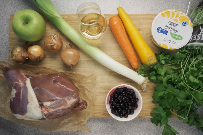 fasaani resepti omenainen calvadoskastike kantarelli sieni peruna riista