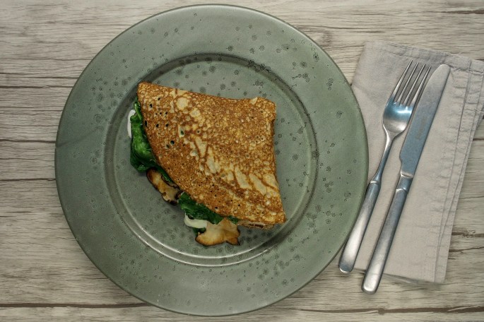 Galettes du sarrasin tattari ohukaiset resepti täytetty suolainen lettu kasvis täyte kinkku muna Comte juusto kuningas osteri vinokas