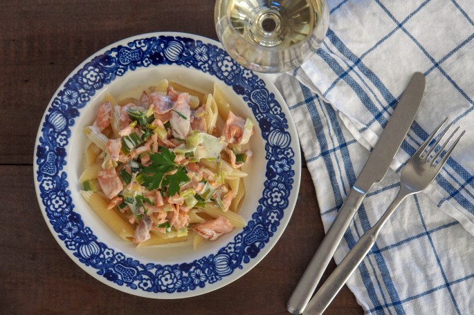 savulohi kylmäsavustettu pasta valkoviini kerma