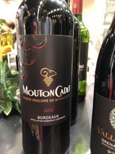 Viini ja Ruoka 2018 messut messukeskus viini vinkki lasiin punaviini puna viini